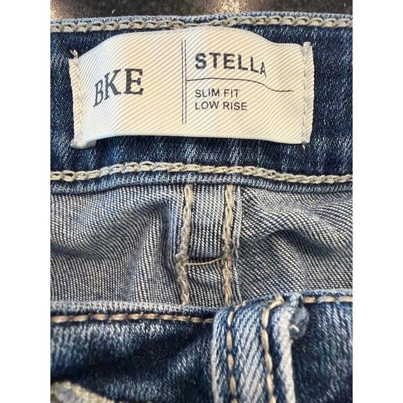 BKE Buckle "Stella" Slim Fit low rise capri pant SZ 28 - Picture 3 of 10